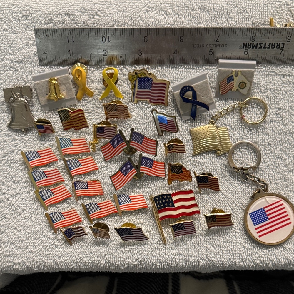 American Flag Pin and Keychain Collection New and Vintage mix Patriotic USA